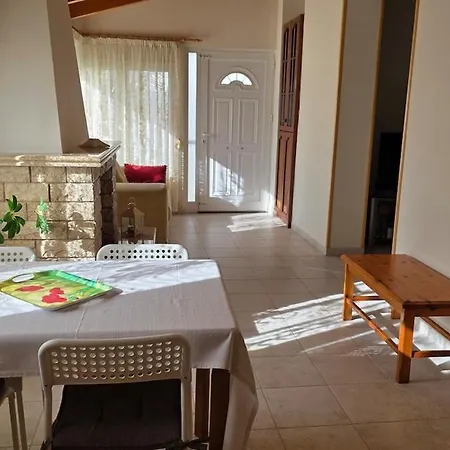 Διαμέρισμα Seaside Serenity Haven Άγιος Βασίλειος